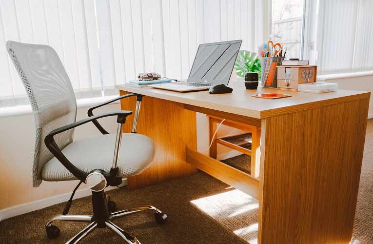 The Best Ergonomic Chairs For Office And Work : 19 Best Affordable Office Desk Chair In 2022