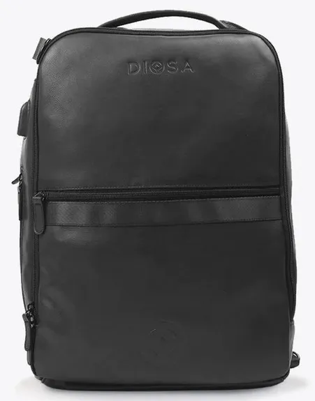 Best-Waterproof-Laptop-Backpack-For-Travel-Maya-Noche-Travel-Backpack